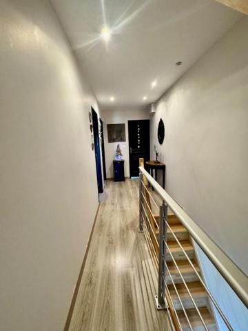 Maison moderne ,125m2, 3 chambres ,2 terrasses, cour, garage  Quartier HENRIVILLE AMIENS