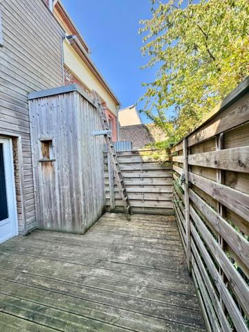 Maison moderne ,125m2, 3 chambres ,2 terrasses, cour, garage  Quartier HENRIVILLE AMIENS
