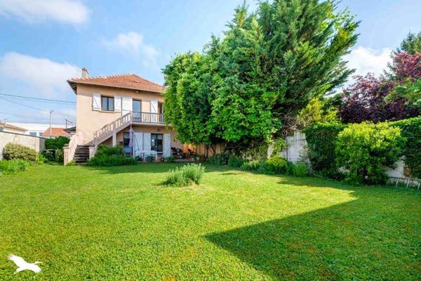 Maison à vendre |  Villeurbanne |  4 pièces | 101 m²