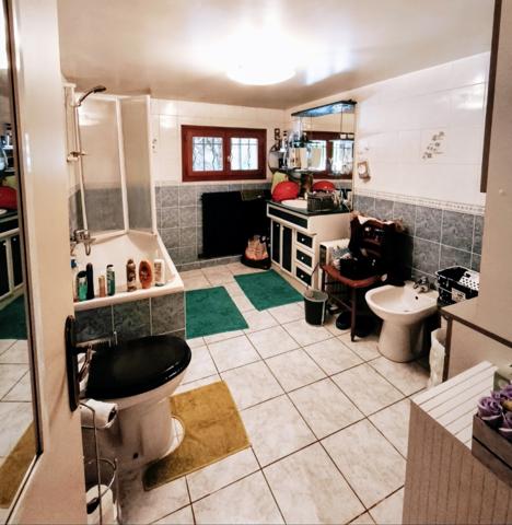 Maison
         5 pièces
        - 122 m² 335 000 € *