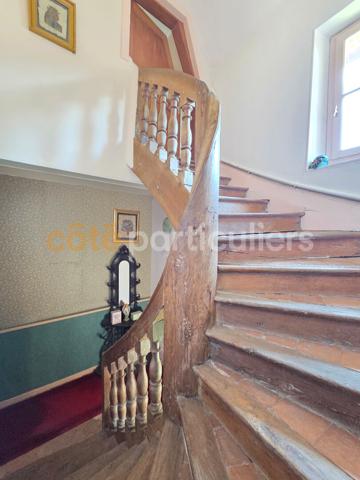 Vente
                Maison353 m² - 12 Pièces -
                    CHATEAUNEUF SUR LOIRE (45110)