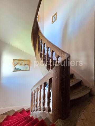 Vente
                Maison353 m² - 12 Pièces -
                    CHATEAUNEUF SUR LOIRE (45110)