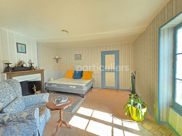 Vente
                Maison353 m² - 12 Pièces -
                    CHATEAUNEUF SUR LOIRE (45110)