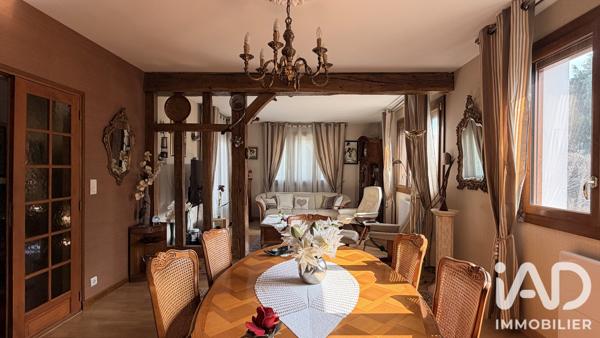 Maison à vendre 7 pièces 176 m² Pont-Sainte-Marie