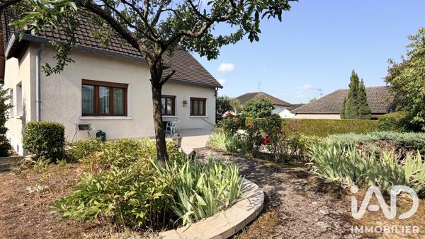 Maison à vendre 7 pièces 176 m² Pont-Sainte-Marie