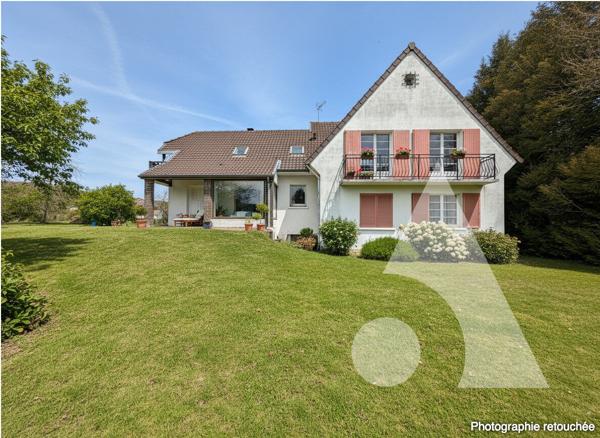Maison 8 pièces 235 m2