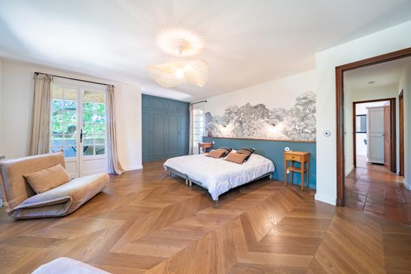 Grasse Saint Mathieu - Magnifique propriété composée de 2 maisons en pierre avec piscine