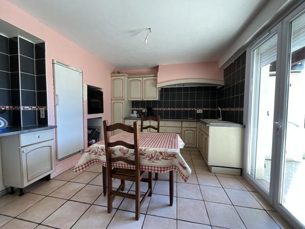 Maison 11 pièces - 215 m²