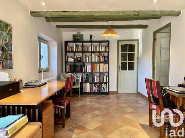 Maison 9 pièces de 200 m² à Alès (30100)