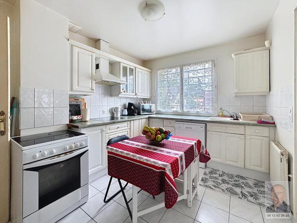 MAISON "SECTEUR MARCHÉ DES COUDREAUX"