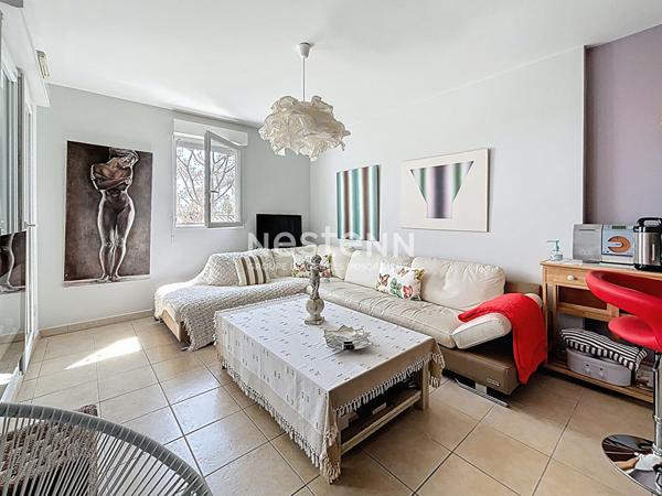 Port Camargue spacieux Appartement de type P2 dans residence recente