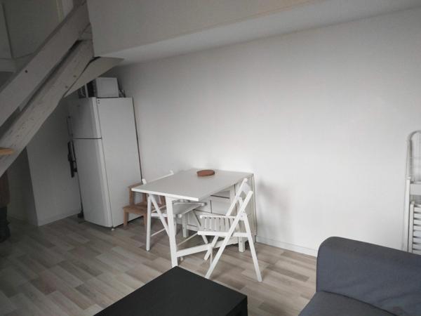 Appartement à louer    2 pièces • 26 m2 Nemours