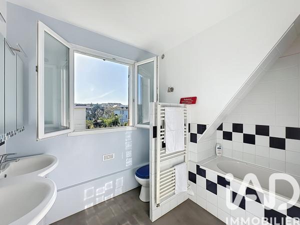 Maison à vendre 7 pièces 132 m² Rueil-Malmaison