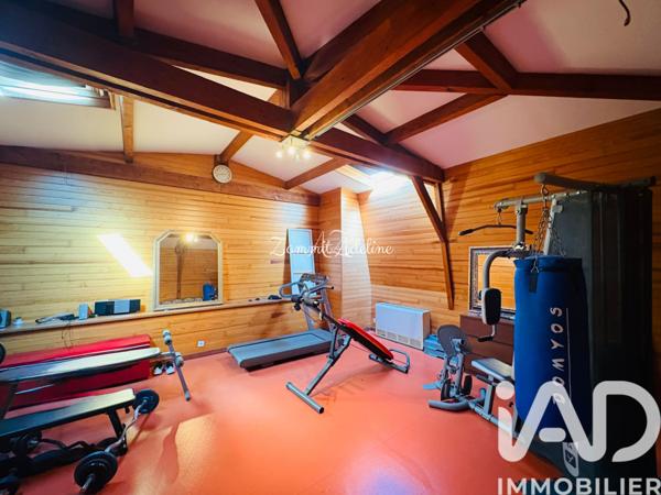 Maison à vendre 8 pièces 227 m² Aulnay-sous-Bois