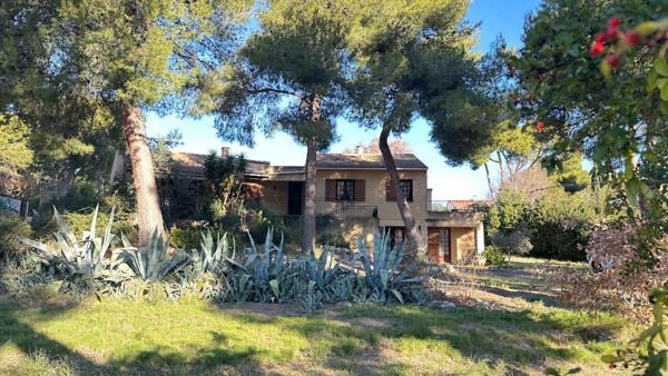 RARE A LA VENTE ! Maison familiale à grand potentiel