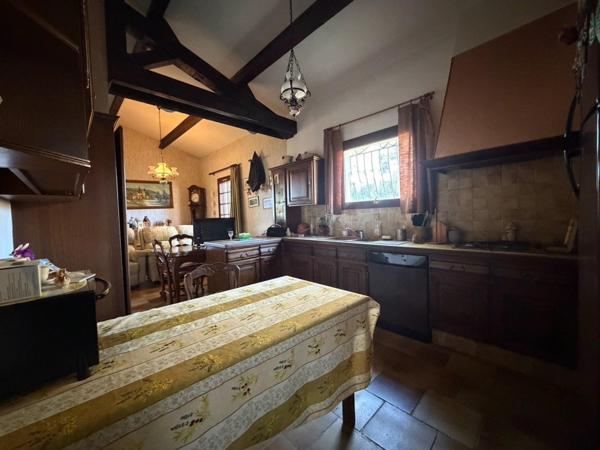 RARE A LA VENTE ! Maison familiale à grand potentiel