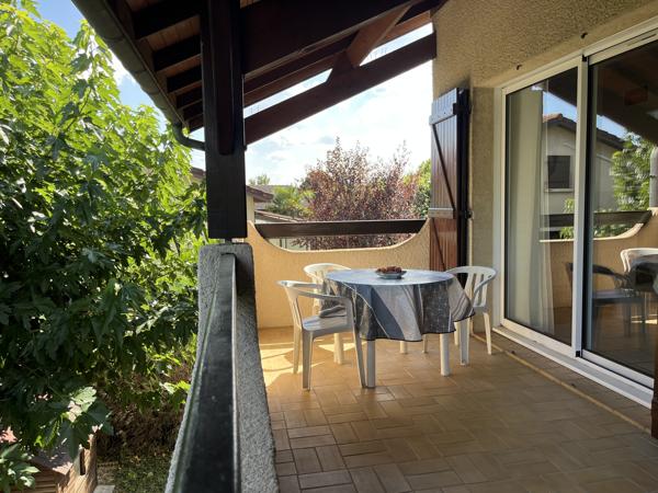 GENAS - MAISON 121 m² 4 CHAMBRES - TERRAIN ARBORE 710 m²