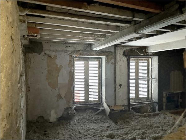 Immeuble 122m² en plein centre ville de Pont-du-Château