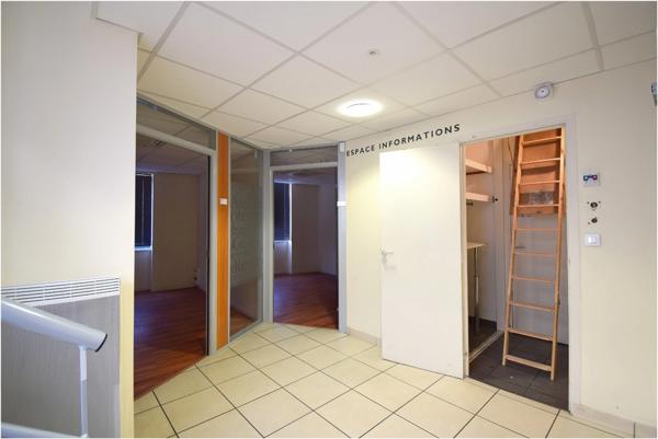 Immeuble 122m² en plein centre ville de Pont-du-Château