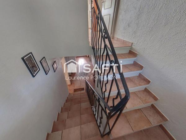 Maison spacieuse – 182 m²  – avec piscine, garages, carport, potentiel locatif.