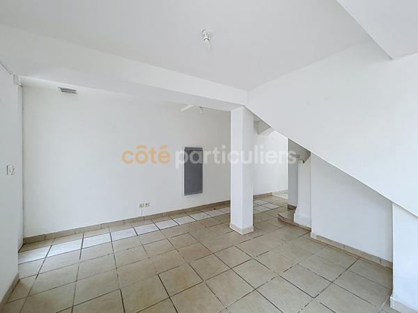 Vente
                Maison62 m² - 3 Pièces -
                    CAUDEBEC LES ELBEUF (76320)
