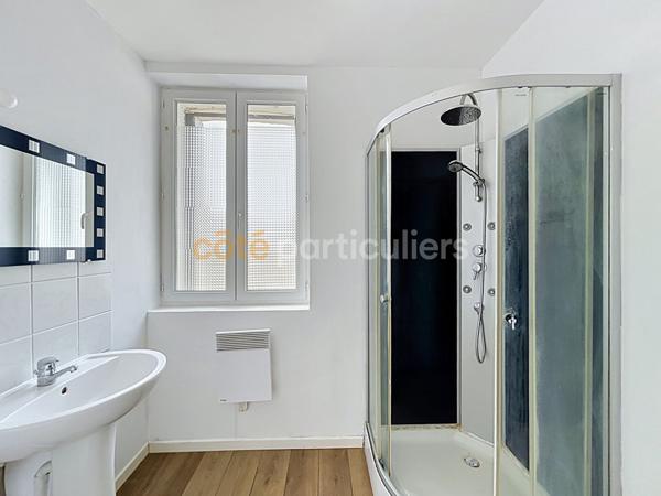 Vente
                Maison62 m² - 3 Pièces -
                    CAUDEBEC LES ELBEUF (76320)