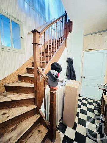 Maison à vendre  8 pièces - 166,30 m 2   FOURAS  - 17