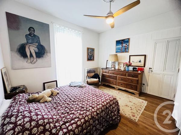 Maison à vendre  8 pièces - 166,30 m 2   FOURAS  - 17