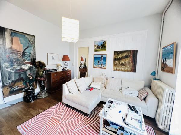 Maison à vendre  8 pièces - 166,30 m 2   FOURAS  - 17