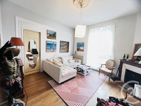 Maison à vendre  8 pièces - 166,30 m 2   FOURAS  - 17