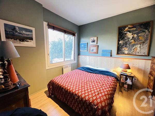 Maison à vendre  8 pièces - 166,30 m 2   FOURAS  - 17