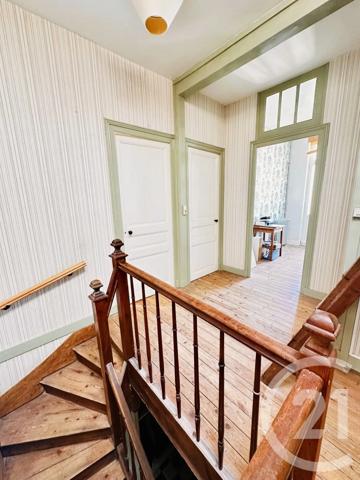 Maison à vendre  8 pièces - 166,30 m 2   FOURAS  - 17