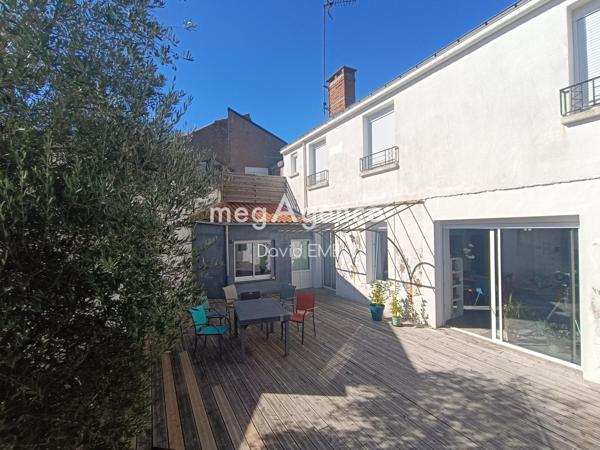 Maison à Aizenay, 85190 - 7 pièces 177m²