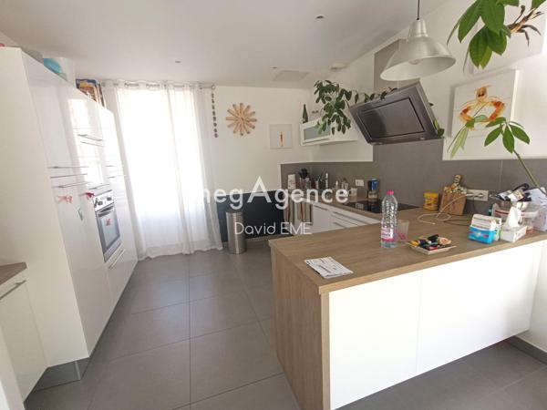 Maison à Aizenay, 85190 - 7 pièces 177m²