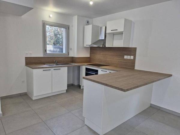Maison 5 pièces                                        - 38300 Bourgoin-Jallieu Réf : 4811