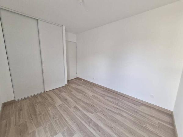 Maison 5 pièces                                        - 38300 Bourgoin-Jallieu Réf : 4811