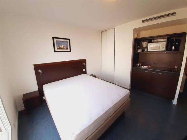 Appartement 1 pièce                                        - 69009 Lyon 9e  Arrondissement Réf : 5504