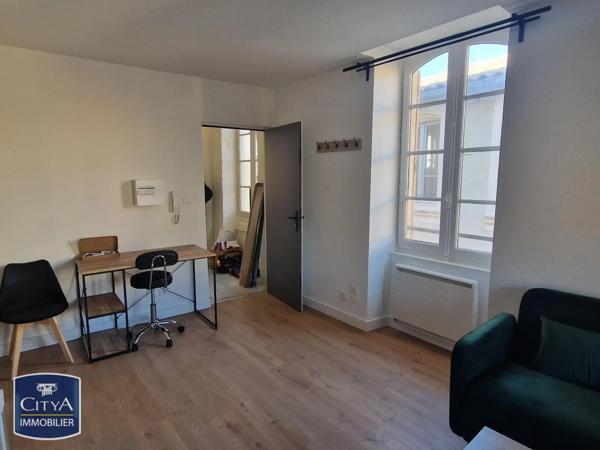 Appartement à louer 1 pièce 19.09m²