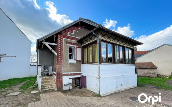 Maison à vendre    3 pièces •  Lacroix-Saint-Ouen