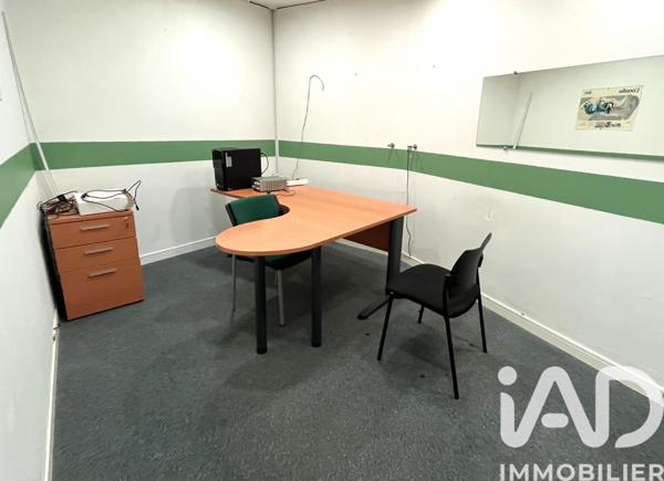 Immeuble à vendre 66 m² Bagnols-sur-Cèze