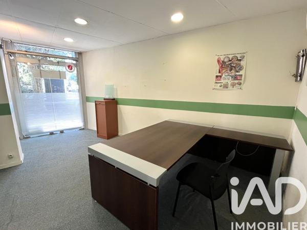 Immeuble à vendre 66 m² Bagnols-sur-Cèze