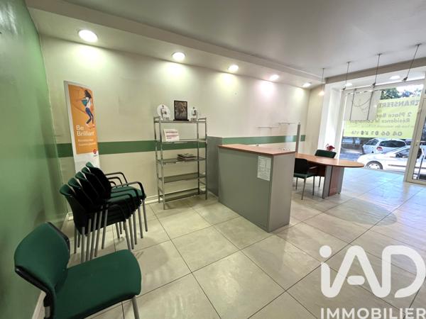 Immeuble à vendre 66 m² Bagnols-sur-Cèze