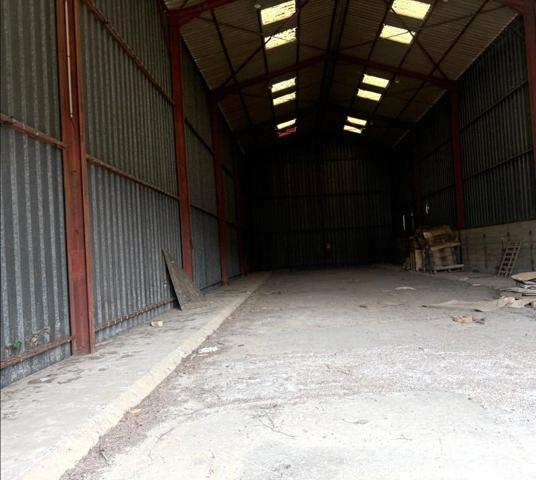 Location / Local Industriel / Bâtiment à Breteuil (27160)