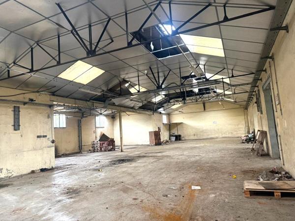 Location / Local Industriel / Bâtiment à Breteuil (27160)