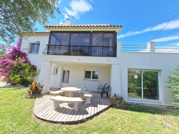 Grande villa de 260m² rénovée avec piscine Puget-sur-Argens (83480)