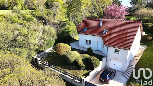 Maison traditionnelle 6 pièces de 170 m² à Pin (70150)