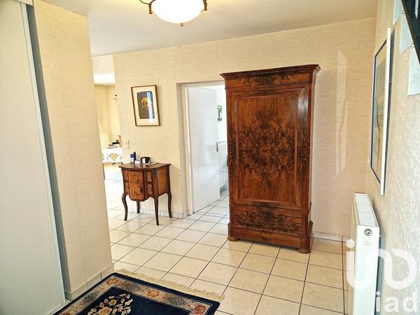 Maison traditionnelle 6 pièces de 170 m² à Pin (70150)