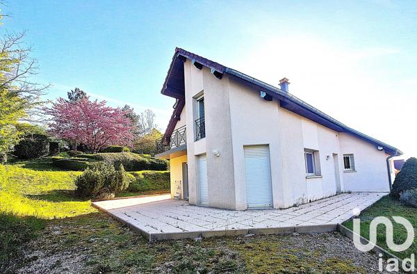 Maison traditionnelle 6 pièces de 170 m² à Pin (70150)