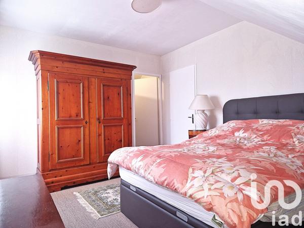 Maison traditionnelle 6 pièces de 170 m² à Pin (70150)