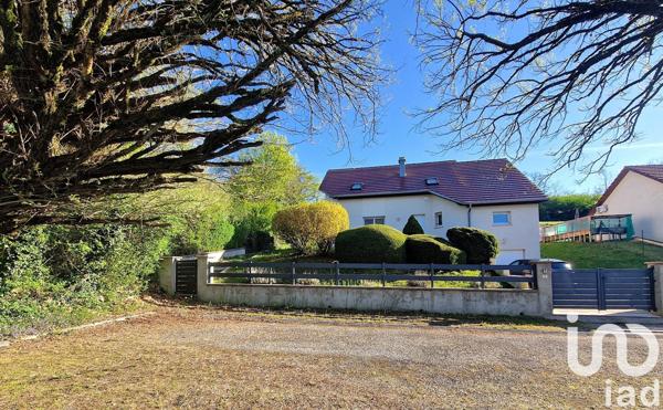 Maison traditionnelle 6 pièces de 170 m² à Pin (70150)